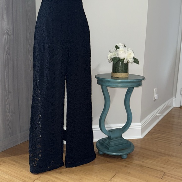 Guess by Marciano black lace jumpsuit size 6 - Picture 5 of 6